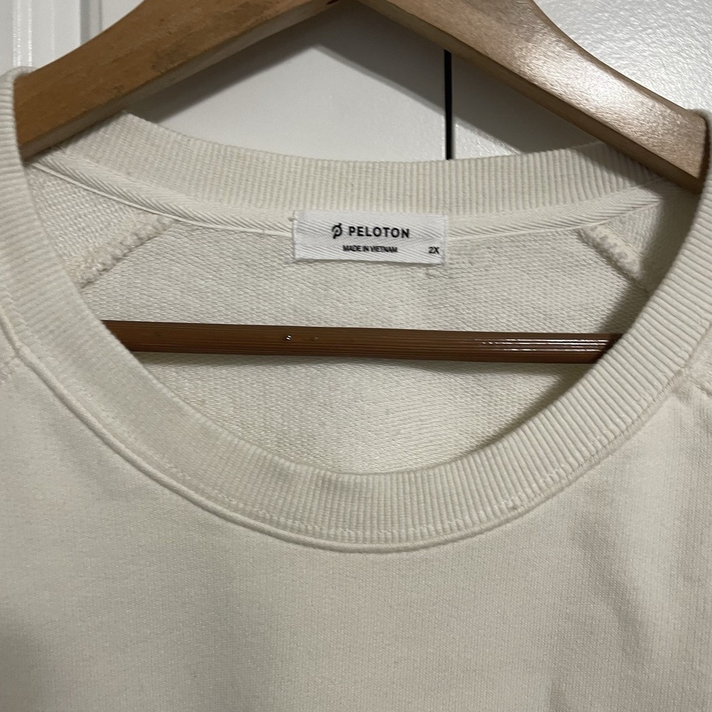 PELOTON Cream Raglan Sweatshirt Logo Pullover Athleisure Women's Size 2X - Picture 3 of 12